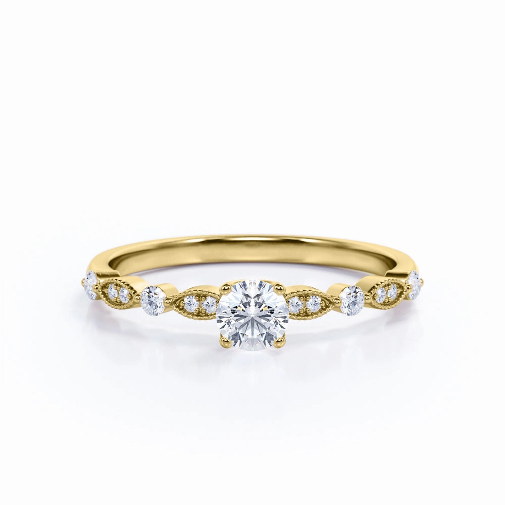 Family Gift 0.50 Ct Round Cut Diamond Antique Engagement Ring