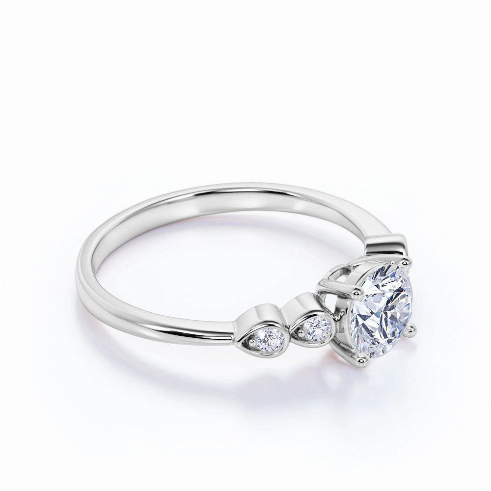 Everyday Design Branded Expression 1.15 CT Round Shaped Certified Lab Grown Diamond Five Stone Engagement ring in White Gold