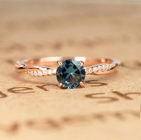 1.25 Ct Round Lab Alexandrite Twisted Engagement Ring Lightweight Article