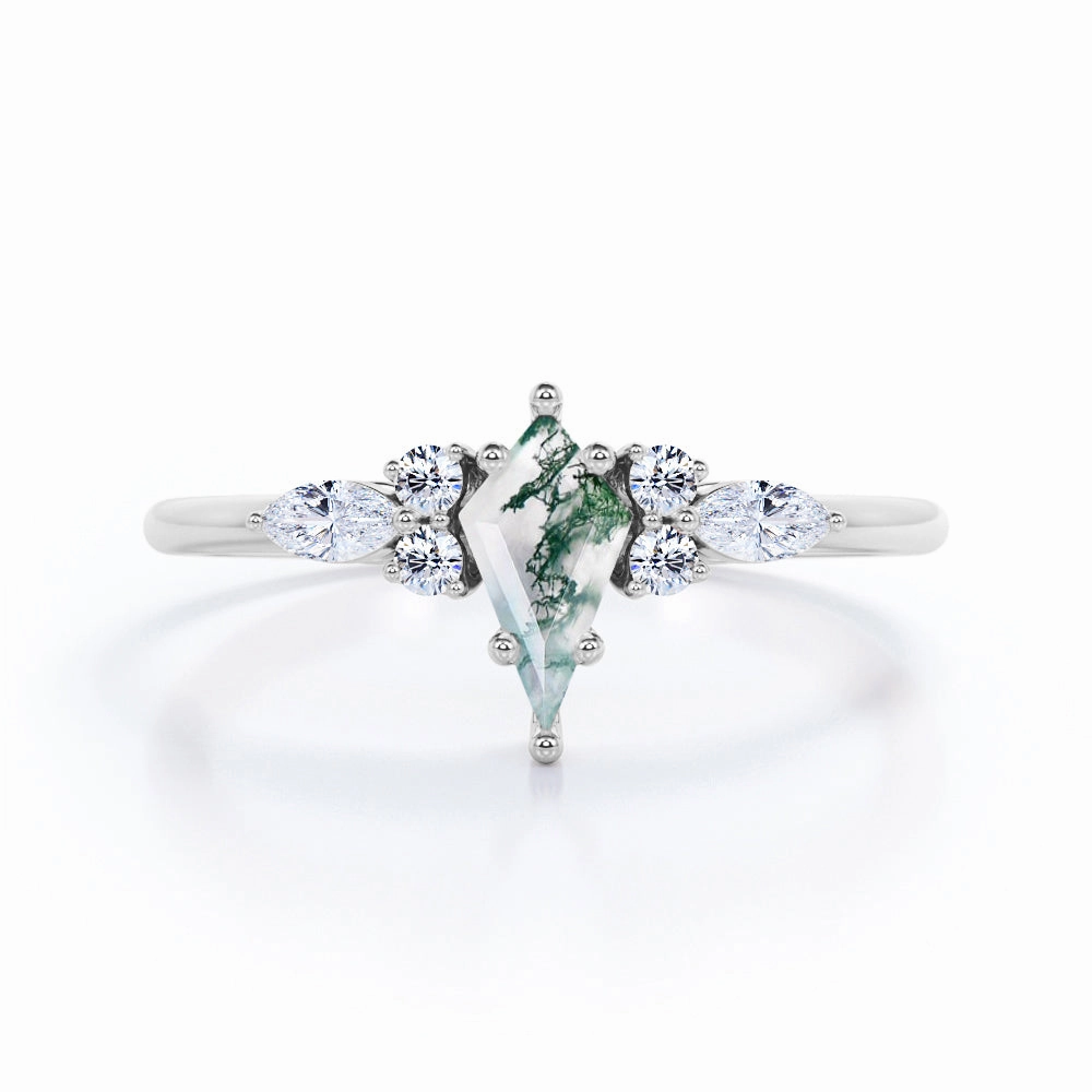 Contemporary Sign Fine Work 1 Carat Kite Green Moss Agate Seven Stone Ring