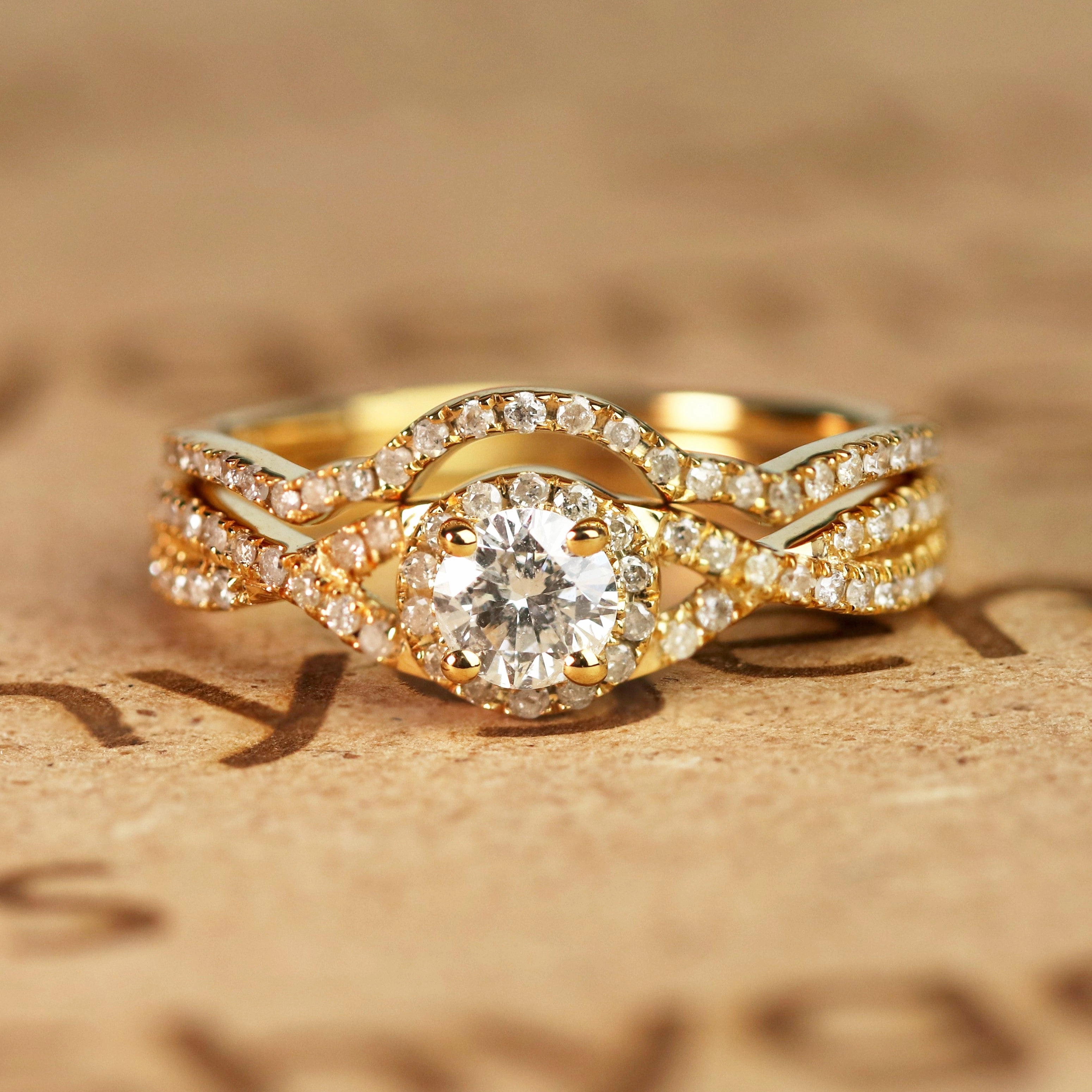 1 Ct Round Cut Diamond Twist Wedding Ring Set Hexagonal Style Strong Adornment