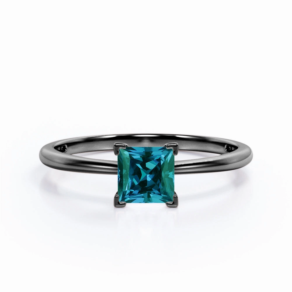 Dreamy Gift 1 Ct Square Lab Alexandrite Solitaire Engagement Ring