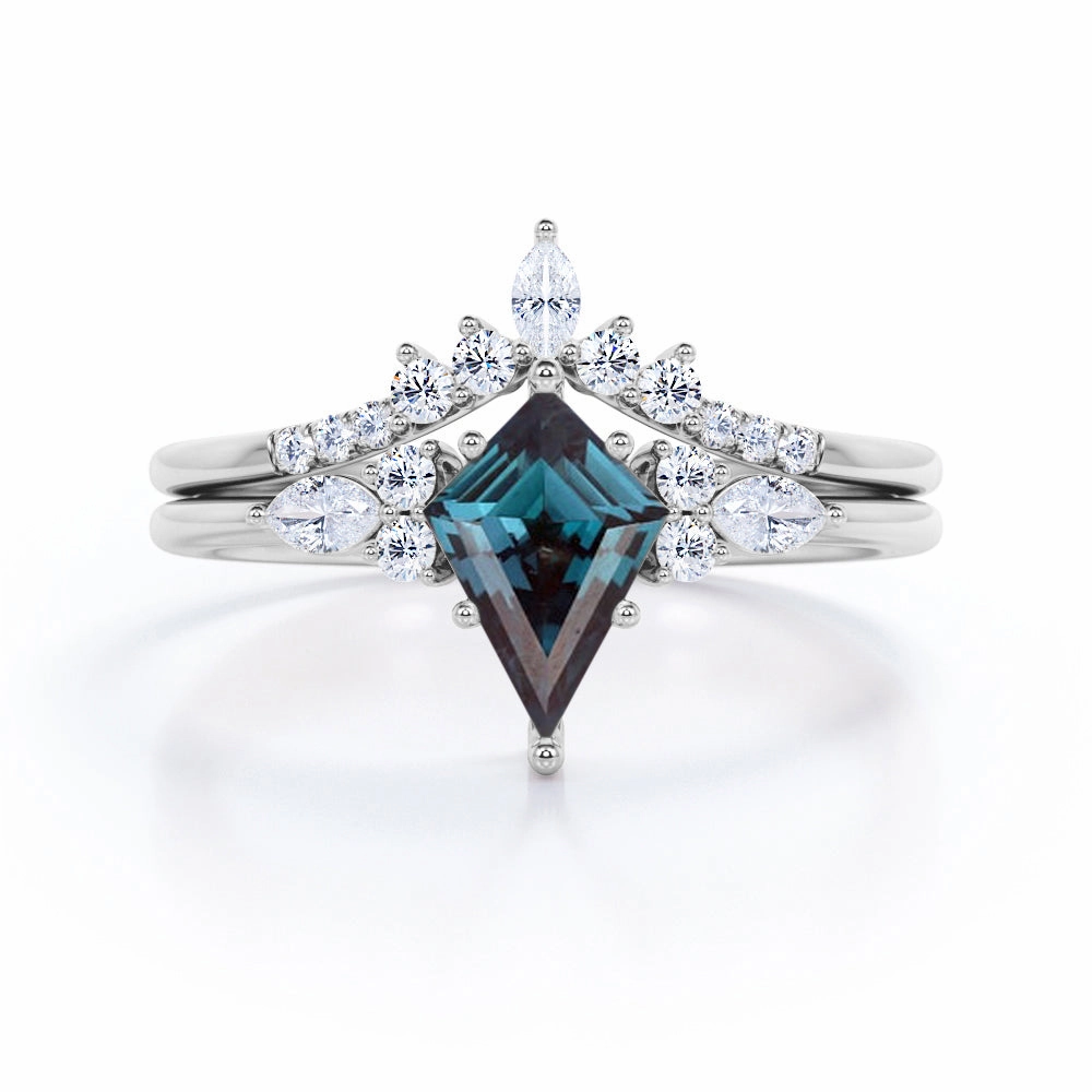 Refined Texture Contemporary Emblem Crown 1.25 Ct Kite Lab Alexandrite Bridal Set