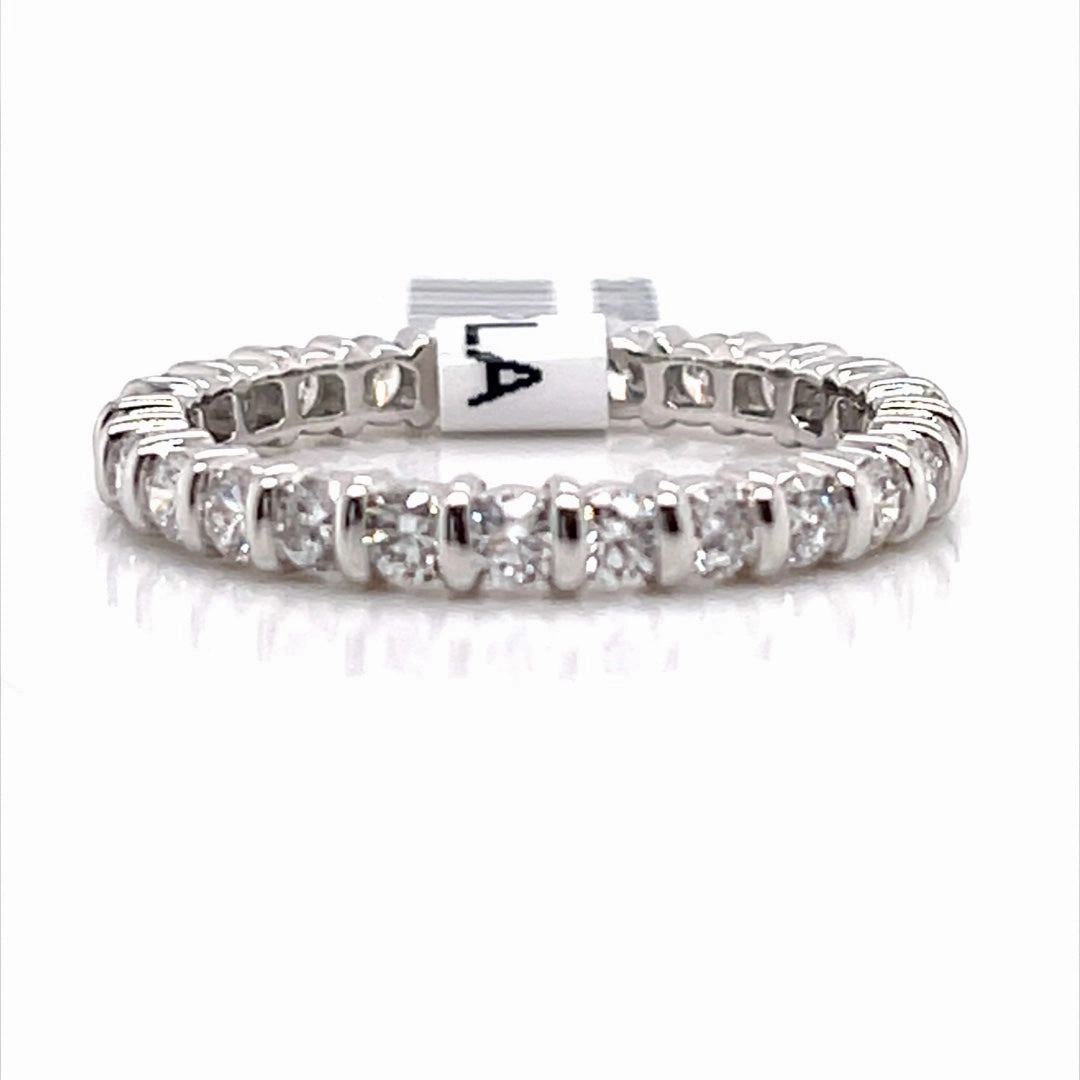 Textured Feature Bremer Jewelry Anniversary/Eternity Diamond Wedding Ring in Platinum (1.30ctw)