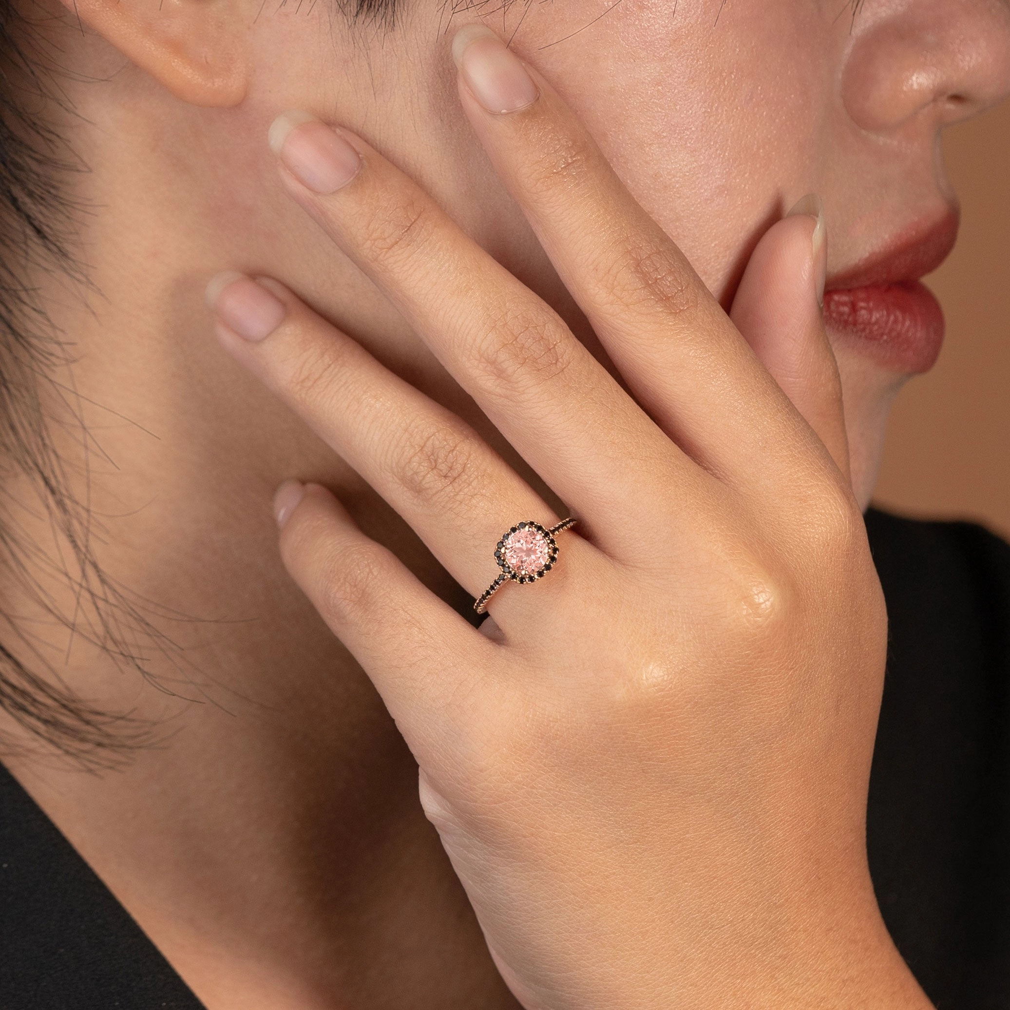 Figurative Art Outfit Enhancer 1.50 ct Round Peach Pink Morganite Halo Engagement Ring