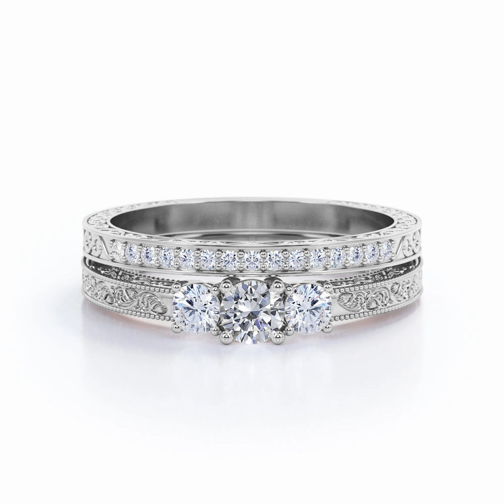 Trendy Finish Vintage 0.50 Ct Round Cut Diamond Bridal Set