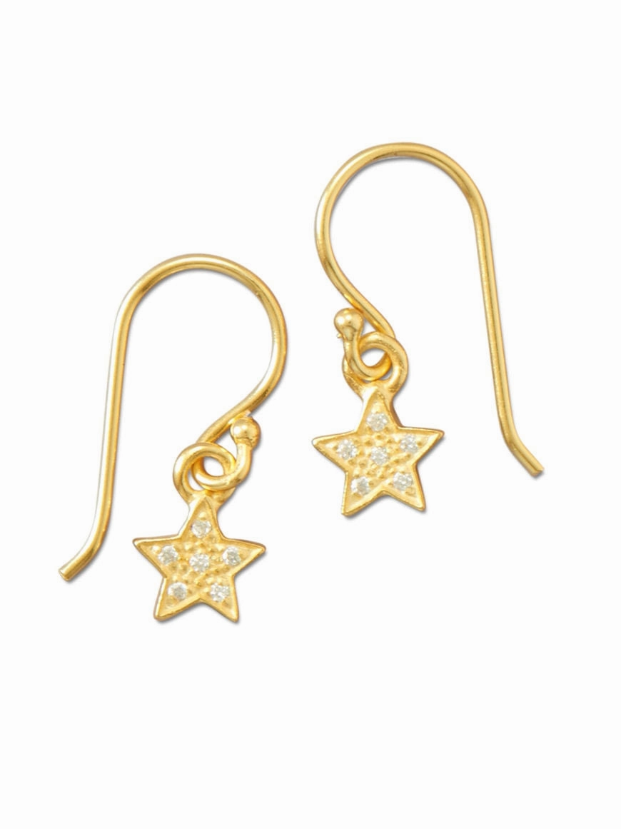 Sparkly Star Earrings with Cubic Zirconia Gold-plated Silver Stunning Design Fashionable Accessory