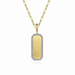 14K Yellow Gold Diamond Personalized Medallion Necklace with Hollow Paperclip Chain Classic Spark Gentle Look