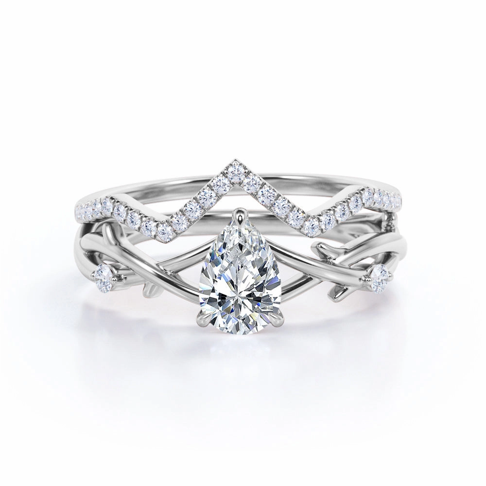 Luxury Embellishment Work Style 1 Ct Pear Cut Diamond Nature Wedding Ring Set