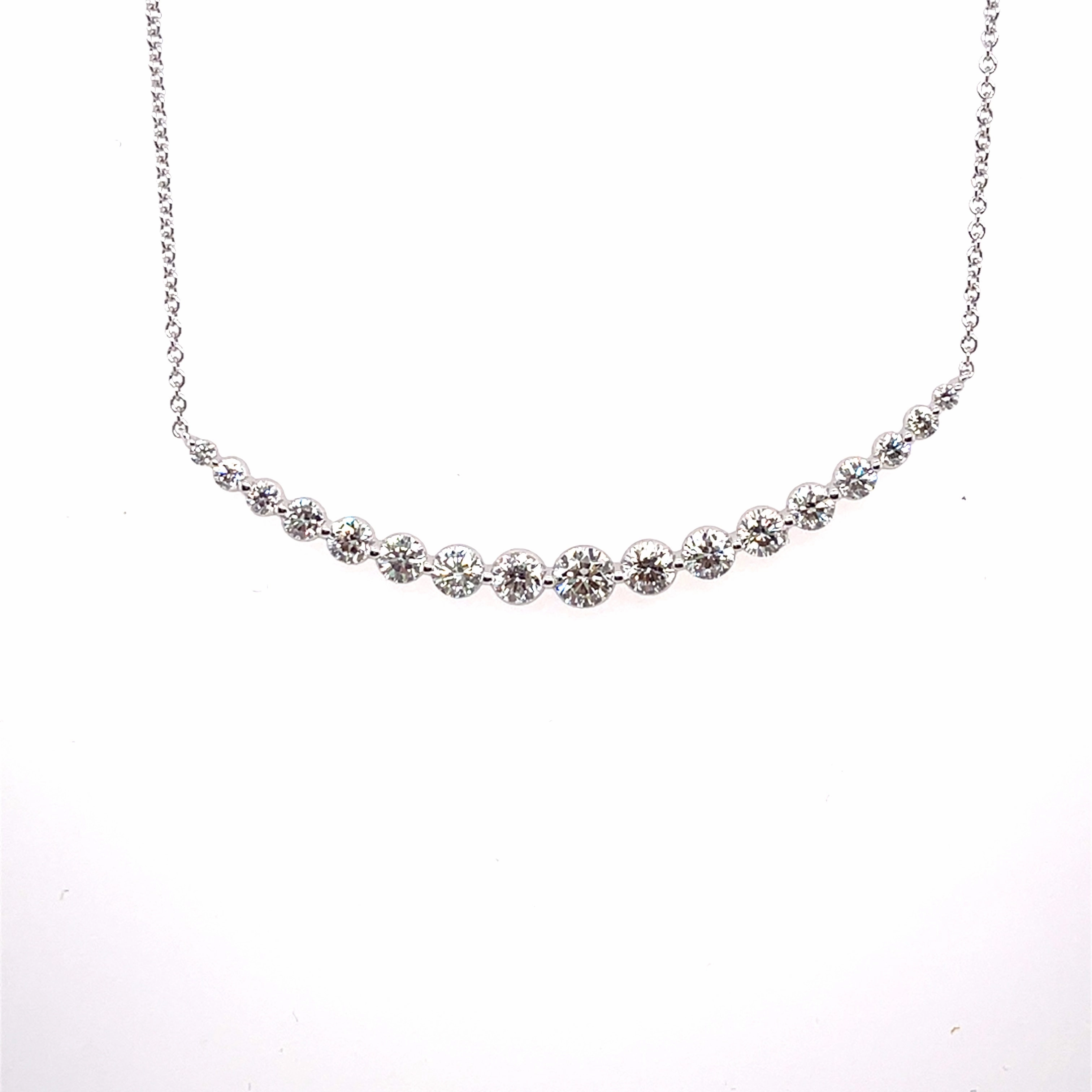 Balanced Accent Bremer Jewelry 18K White Gold Round Shape Diamonds 18K White Gold Necklace (1.90ctw)