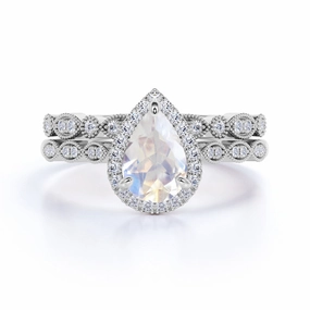 1.75 ct Pear Rainbow Moonstone Art Deco Bridal Set Beautiful Expression Creative Edge