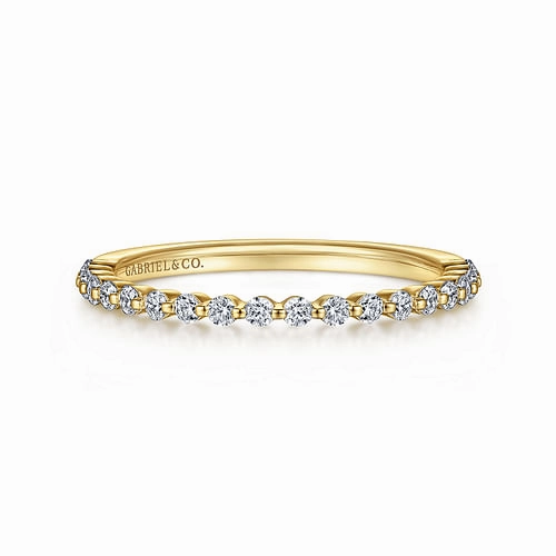Luxury Impression 14K Yellow Gold Single Prong Diamond Anniversary Band