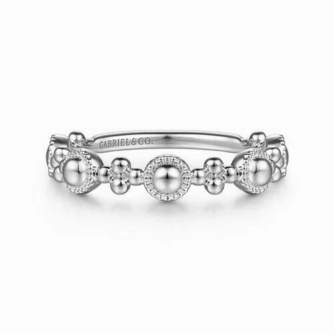 14K White Gold Bujukan Station Delicate Stackable Ring Evening Shine Exquisite Touch