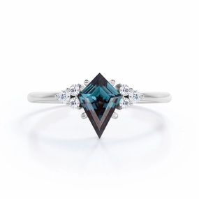Strong Gift 1 Ct Kite Lab Alexandrite Seven Stone Engagement Ring