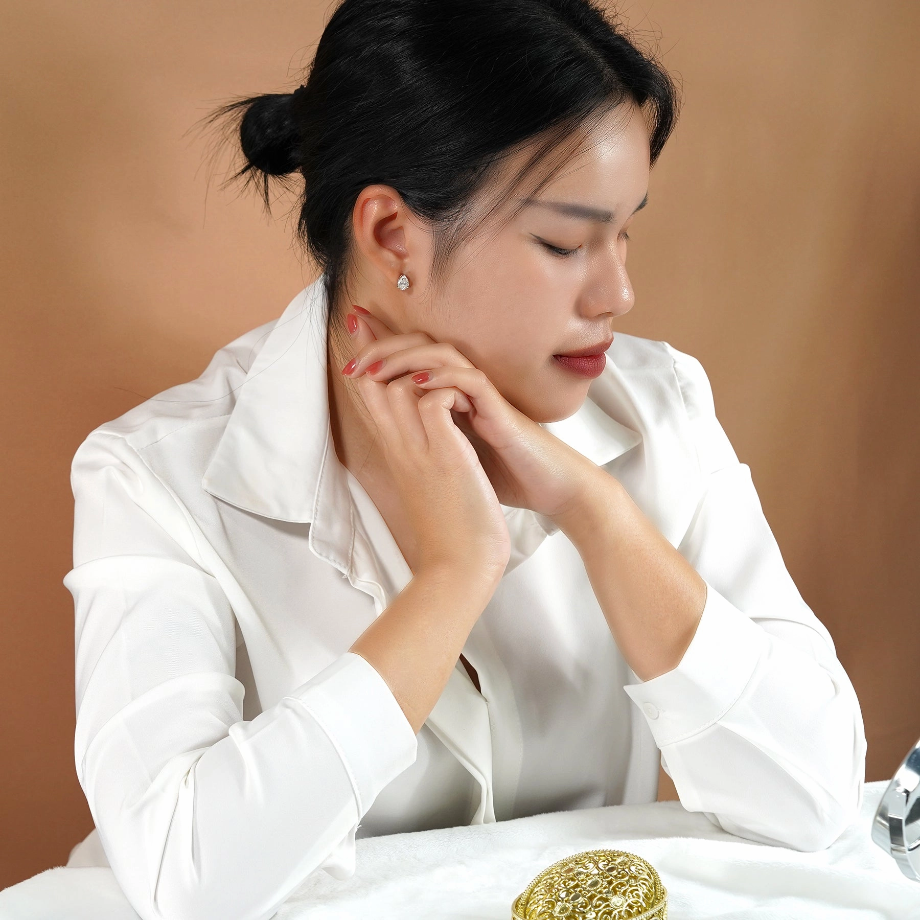 Minimalist - 0.20 Carat Teardrop Diamond - Solitaire Stud Earrings - 18K White Gold Plating Over Silver Polygonal Decoration Ornate Embellishment