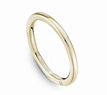 Noam Carver Classic Wedding Ring in 14K Yellow Gold Evening Ensemble Vibrant Spark