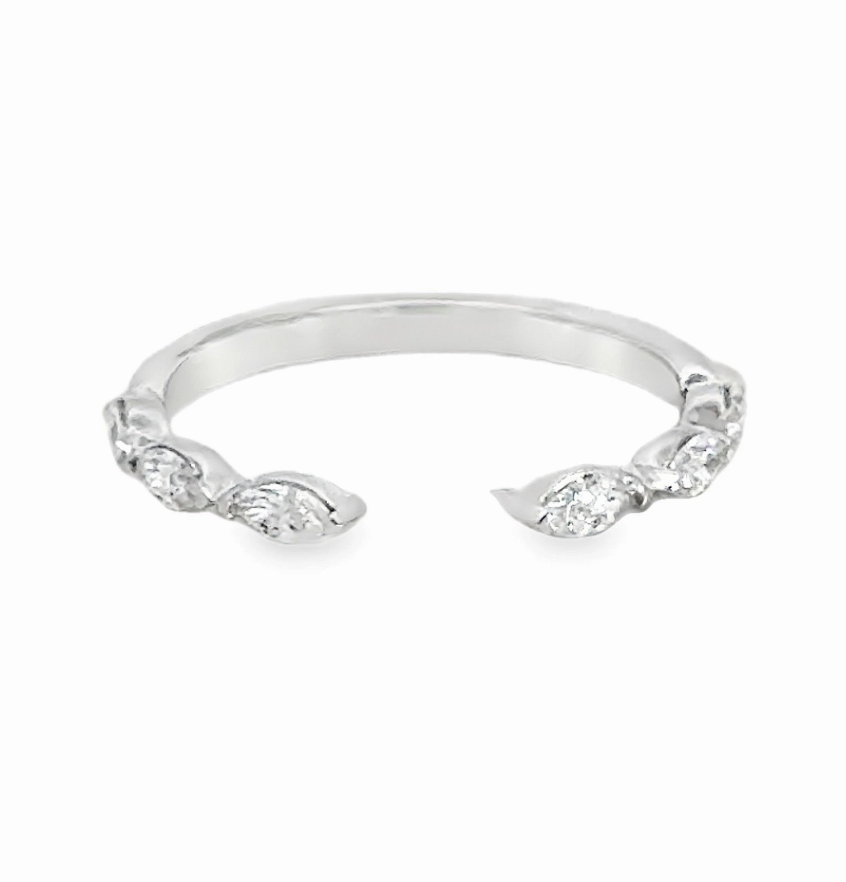Chic pieces 14K White Gold Marquise Diamond Ring - 0.36 Carats
