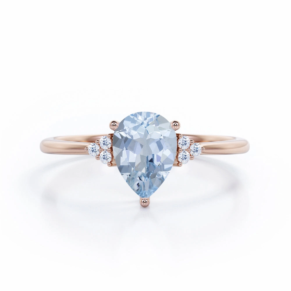 Luxury Symbol Seven Stone 0.5 ct Pear Aquamarine Solitare Engagement Ring