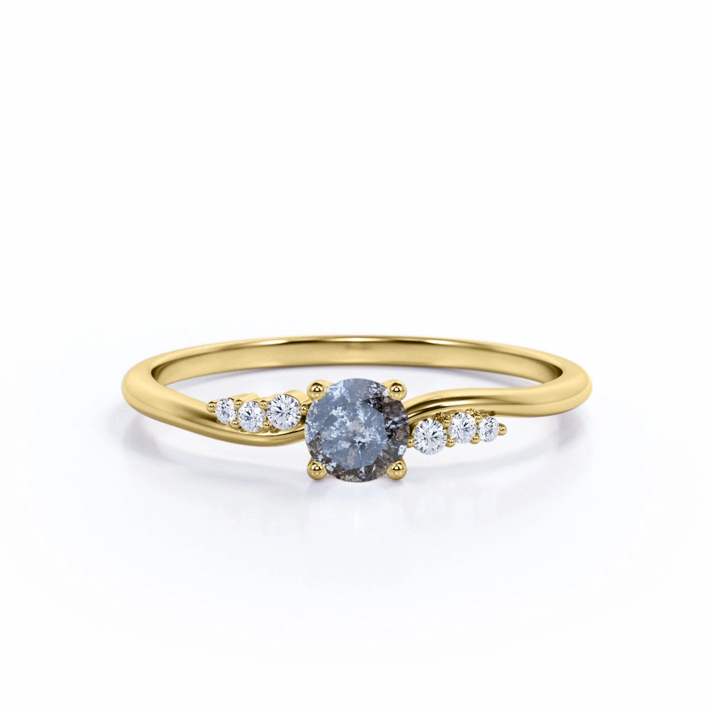 Seven Stone 0.75 Ct Round Salt and Pepper Diamond Engagement Ring Fashionable Decoration