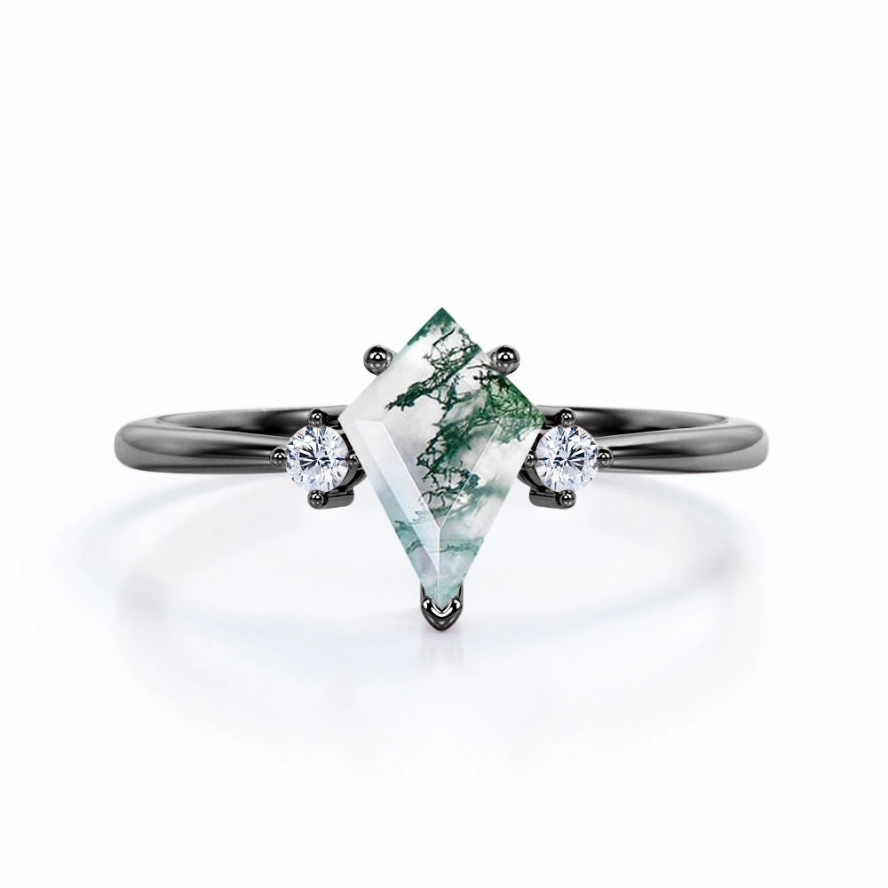 Three Stone 1 Carat Kite Moss Agate Engagement Ring Sentimental Piece Amazing Adornment