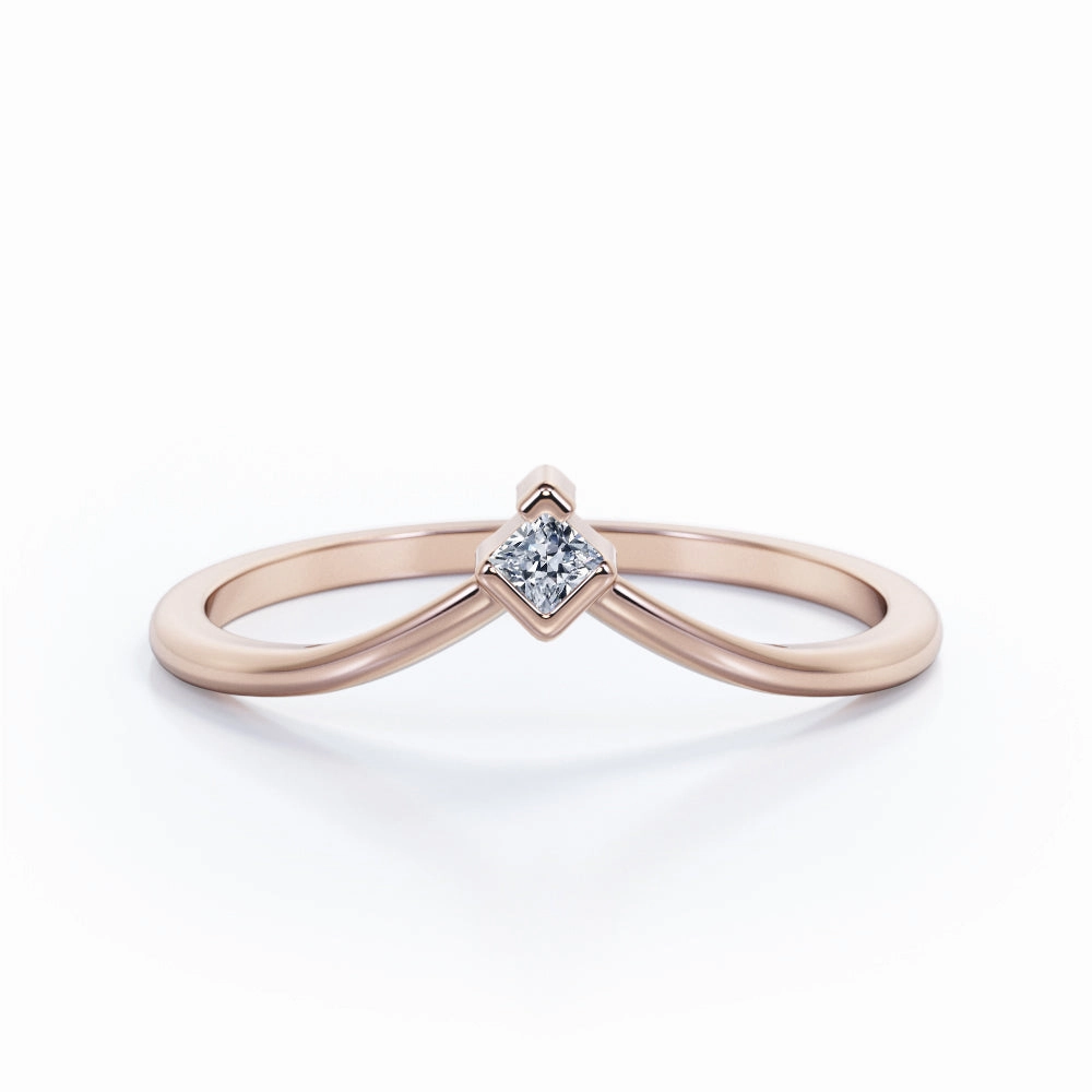 Classic Fit Solitaire 0.10 TCW Round Cut V Shaped Wedding Band