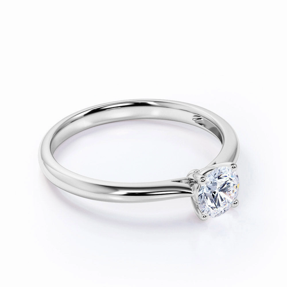 Stylish Addition Weekend Glam Solitaire 0.5 Ct Round Cut Diamond Engagement Ring