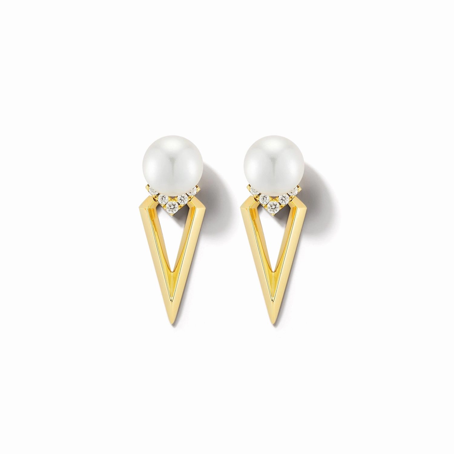Bremer Jewelry Akoya Cultured and Diamond Pearl Drop Earrings in 18K Yellow Gold (0.10ctw) Subtle Mood Versatile Touch