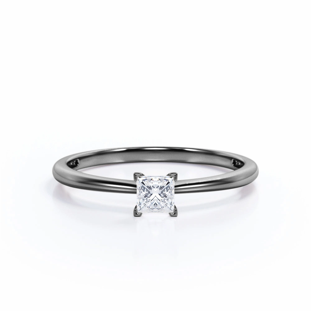 Tapered 0.50 Ct Princess Cut Diamond Engagement Ring Resilient Style Cost effective