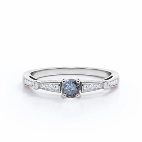 High-Quality Style Secure Appearance 0.45 Ct Round Salt and Pepper Diamond Tapered Engagement Ring