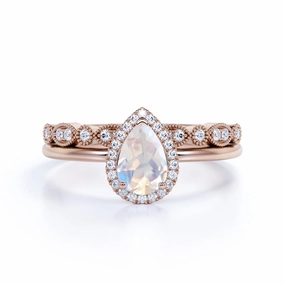 1.5 ct Pear Rainbow Moonstone Infinity Wedding Set Functional Appearance