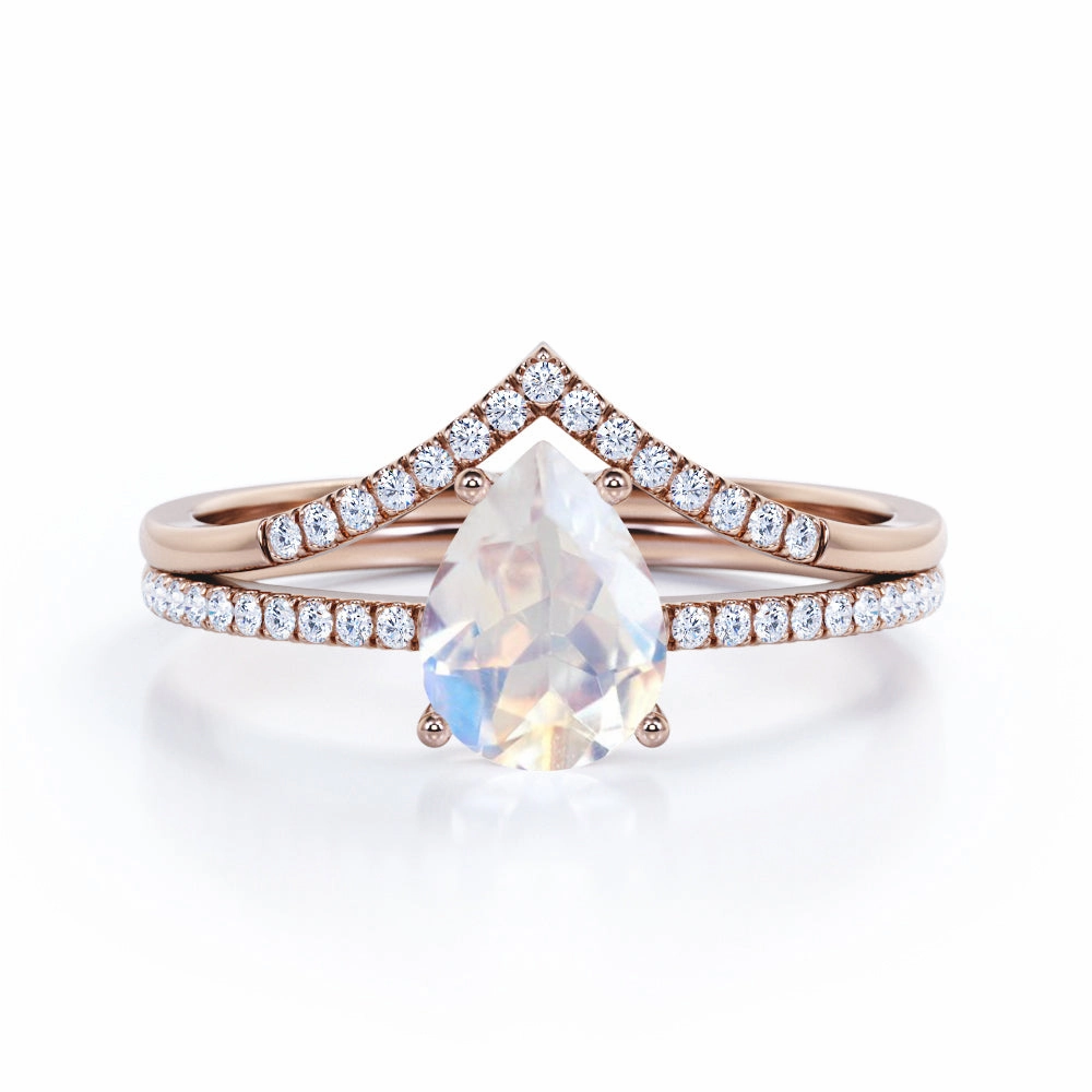 Shiny Symbol Comfortable Appearance 0.8 ct Pear Moonstone Pave Bridal Set