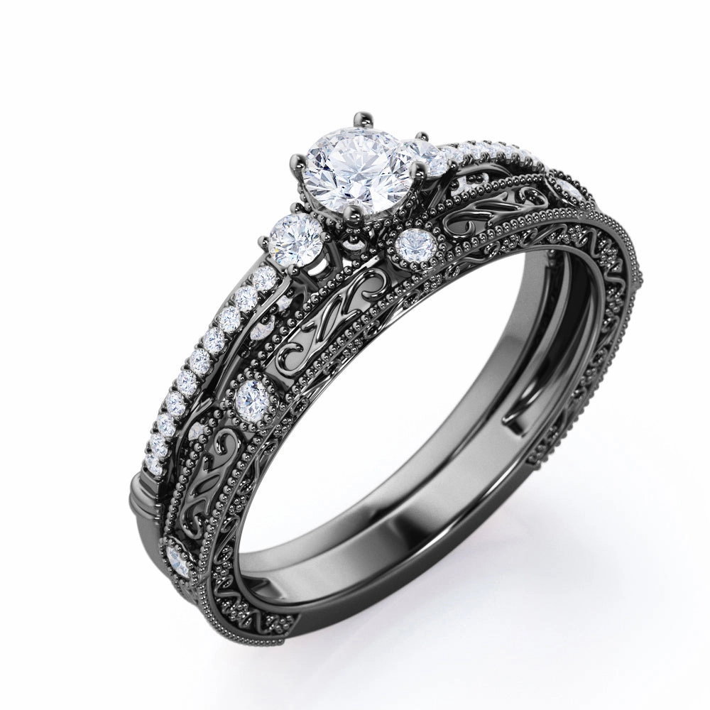 Vintage 0.5 Ct Round Cut Diamond Bridal Set Luxury Present