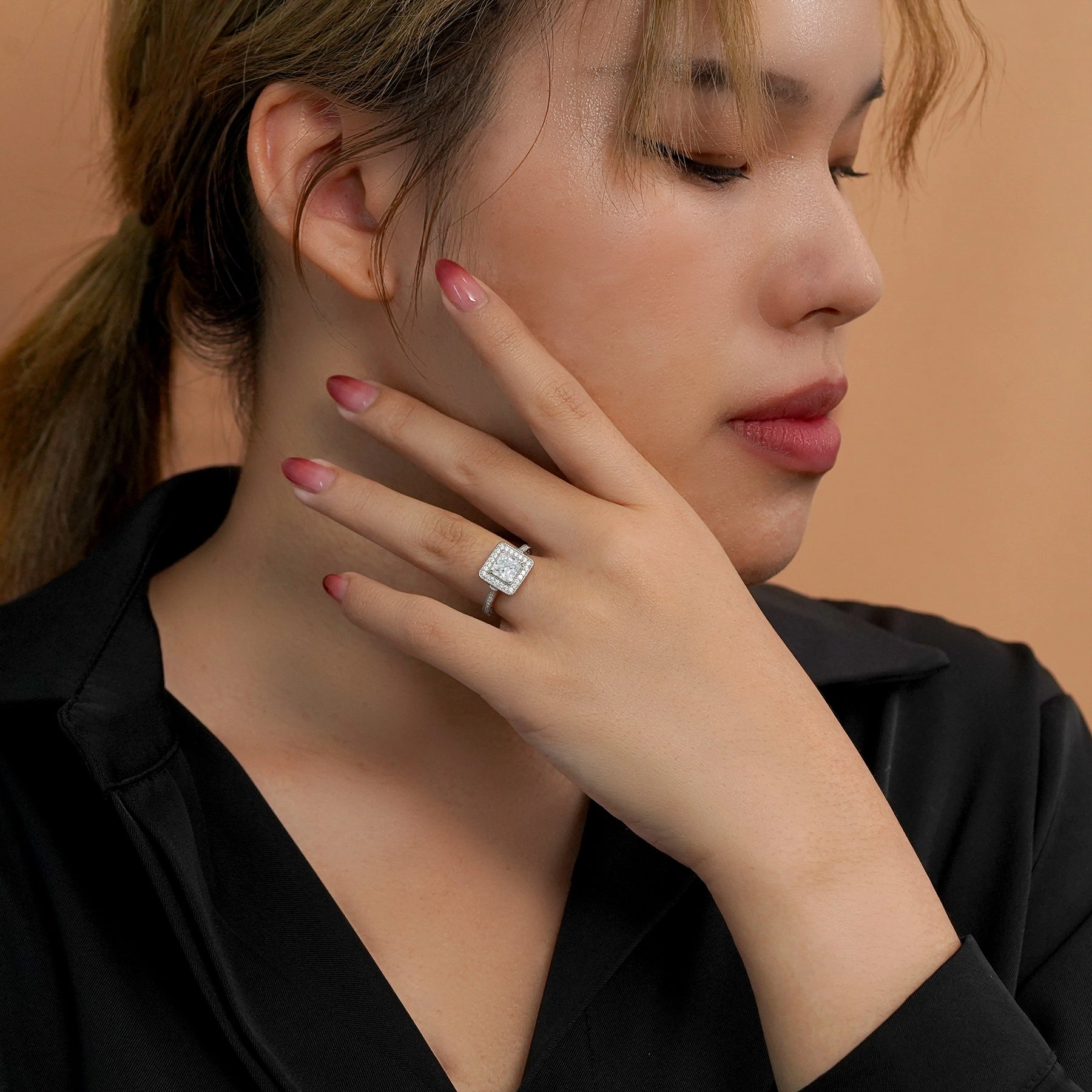 Chic Craft Shiny Decoration Vintage 1 Carat Princess Cut Moissanite Engagement Ring